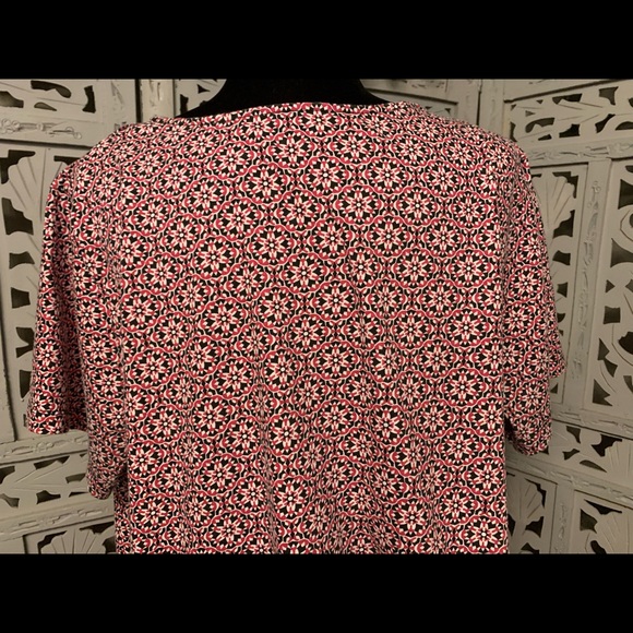 WHITE STAG RED WHITE & BLACK DESIGN STRETCHY SHORT SLEEVE T-SHIRT TOP - Picture 5 of 6